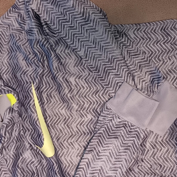 Womens dri fit sweathood xl - Picture 5 of 5